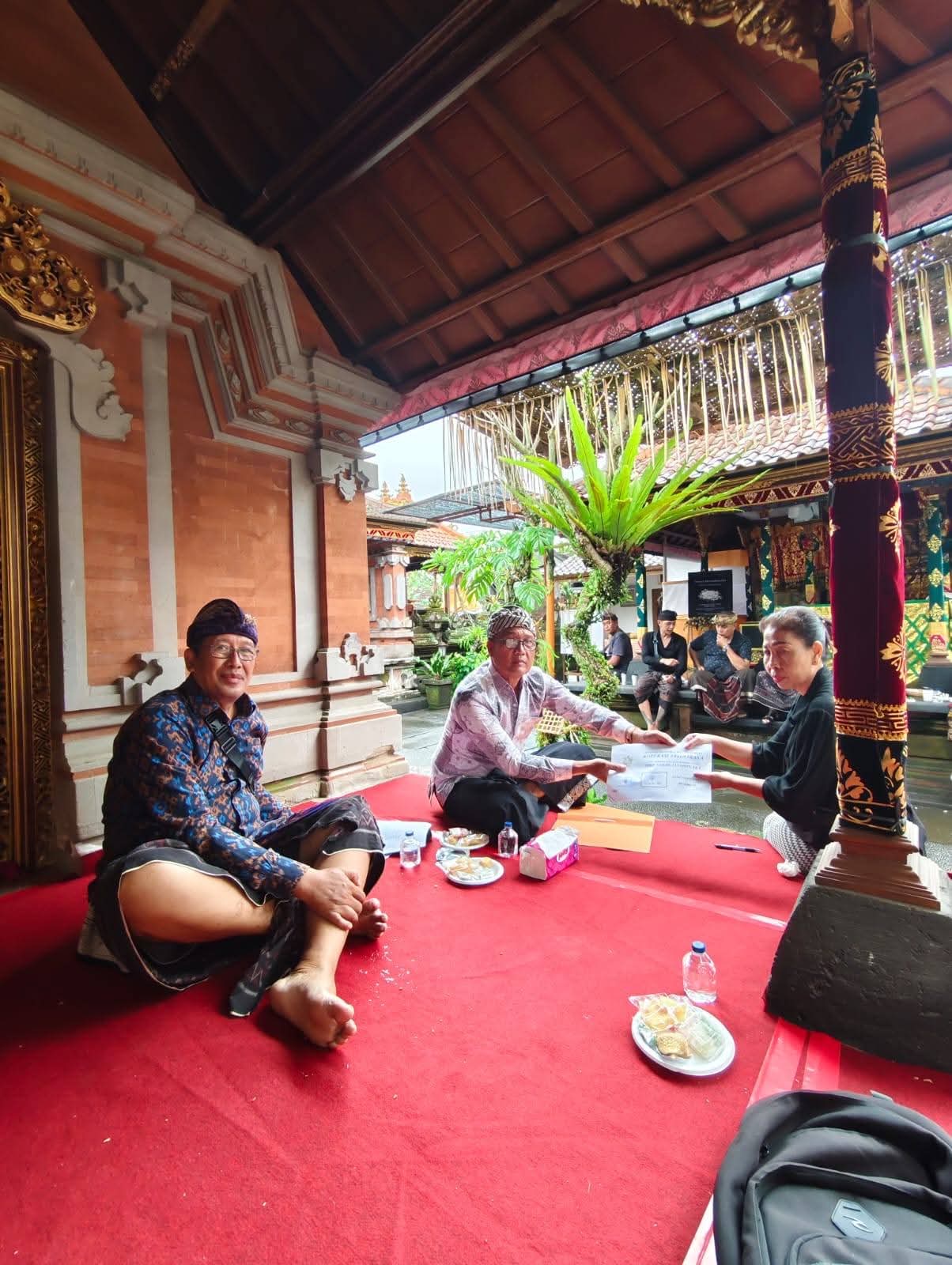 Penyerahan Santunan Dana Duka kepada Keluarga Anggota — foto 2