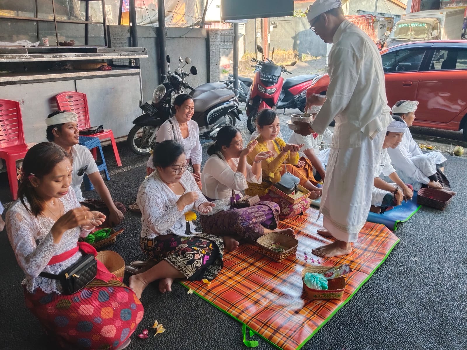 Piodalan di Kantor Koperasi Jati Wirasa — foto 3